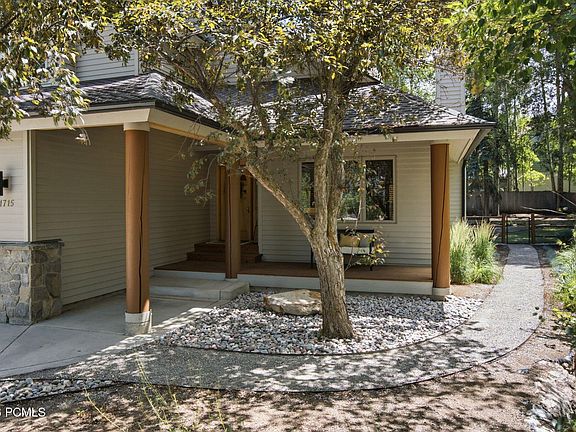 5th image of 1715 Creek Side Ln