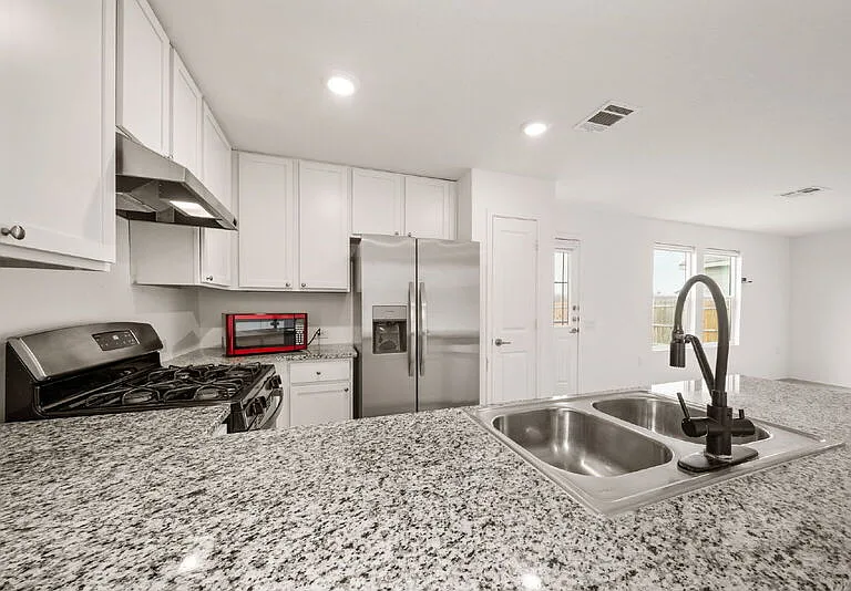 5703 Dewberry Run — Photo 15