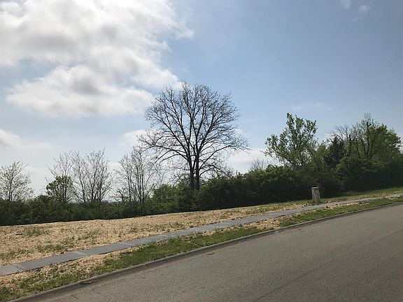 2nd image of 109 Seven Oaks Dr