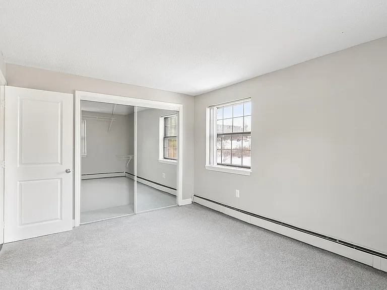 16-web-or-mls-135 Elm St 57-S0412-016