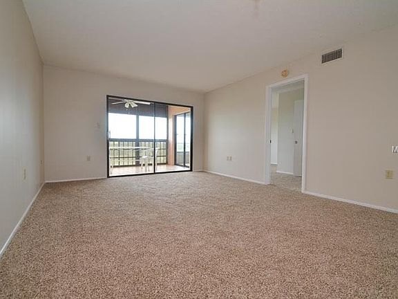 4th image of 9860 62nd Ter N APT 1033