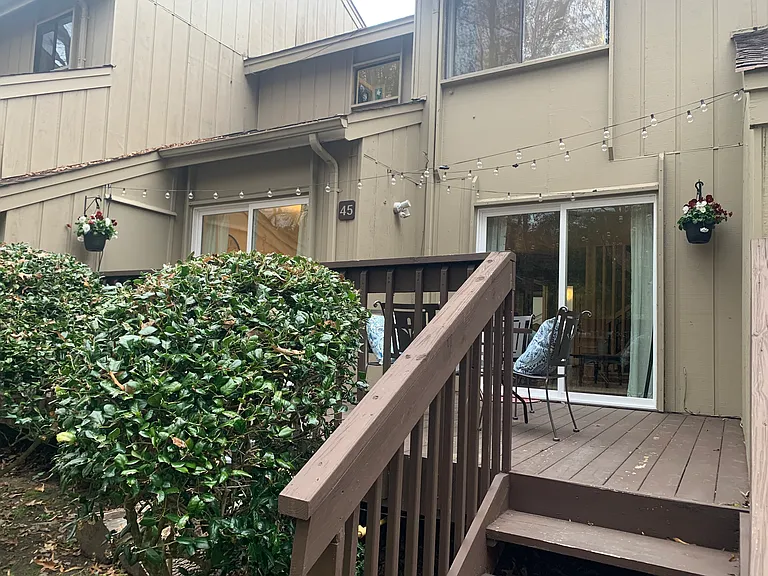 4100 Five Oaks Dr #45 — Photo 25