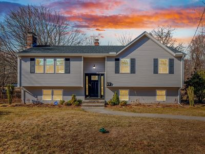 21 North Main Street, East Hampton, CT, 06424