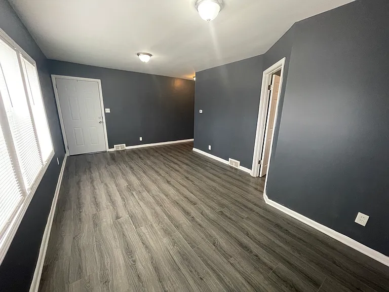 808 Florida Ave — Photo 13