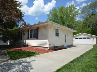 2429 Thornwood St SW, Wyoming, MI 49519