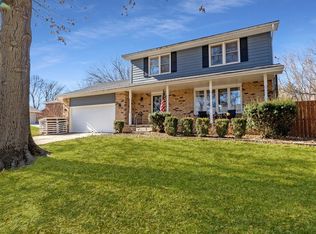 1536 NW 97th St, Clive, IA 50325