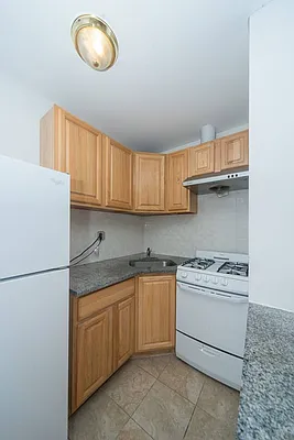 Rented by Voro NYC | media 10