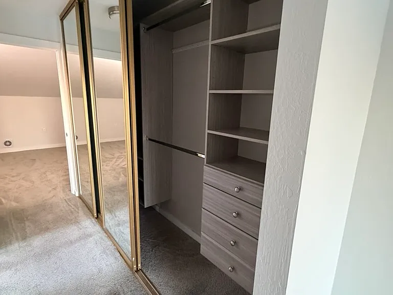 Primary Bedroom Closet