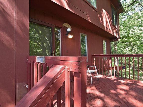 2nd image of 7545 Creekwood Dr #19B