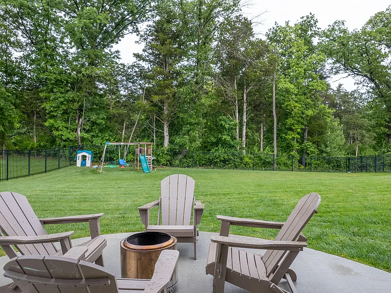1116 Shore Acres Loop — Photo 38
