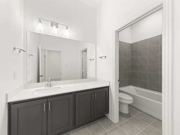 1237 Doris May Dr — Photo 7
