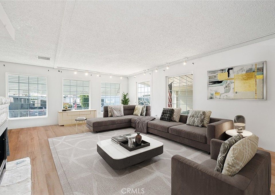 1st image of 1400 W 13th St Space 98