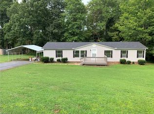 5208 Poplar Ridge Rd, Trinity, NC 27370