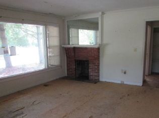 303 Church St, Greenville, NC 27834