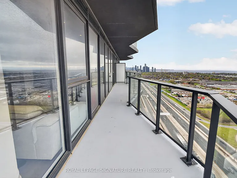 36 Zorra St #2309 — Photo 32