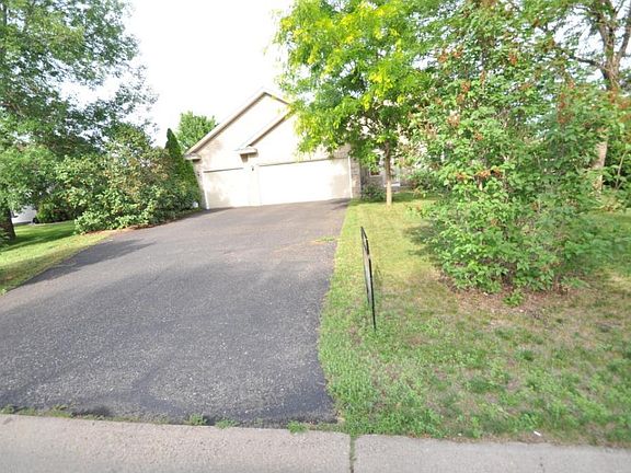 2nd image of 13815 Goldenrod St NW