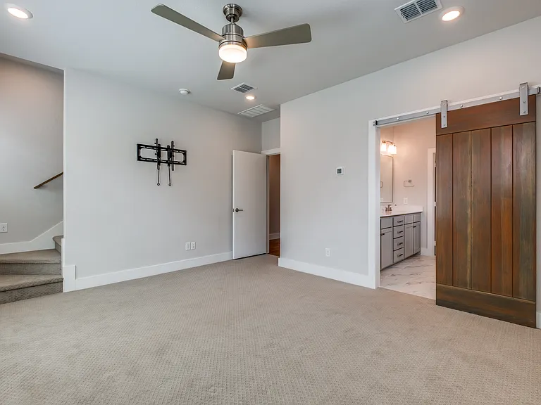 1805 Granite Falls Ct — Photo 13