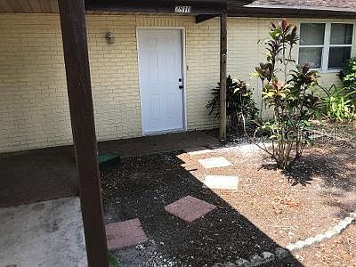2nd image of 2810 Eight Iron Dr