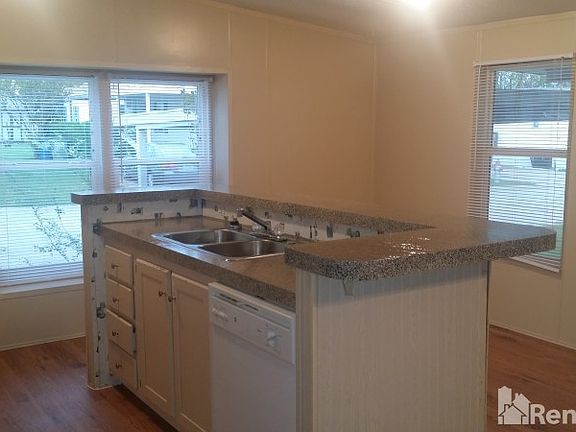 2nd image of 181 Lucy Ln