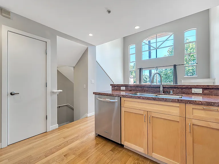 350 N 2nd St #137 — Photo 9