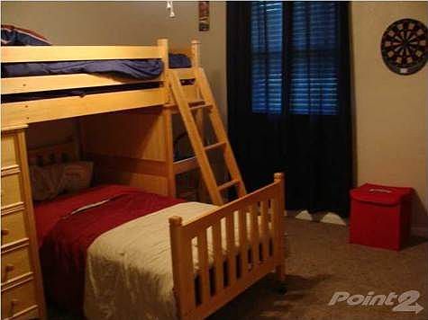 5th image of 740 Cornell Ave