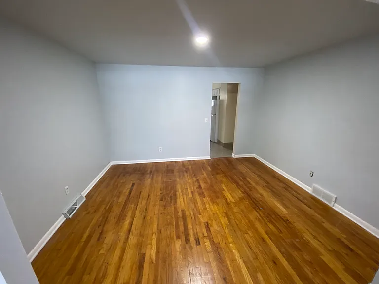 8043 Wesley Dr — Photo 12