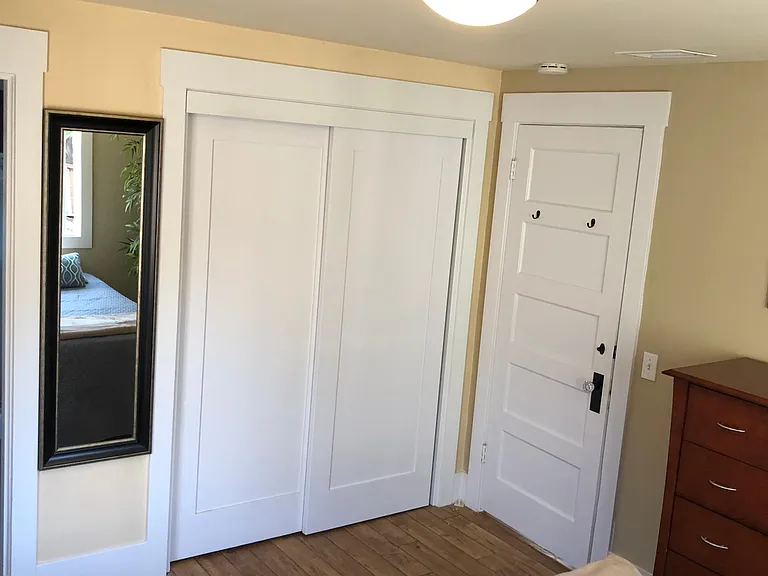 1029 E Ortega St — Photo 3