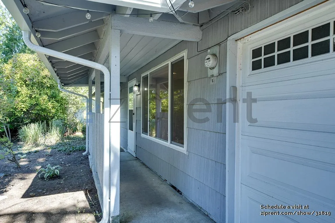 4 bed, 1500 sqft, $4,250 — Photo 2