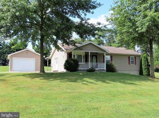 440 Hobart Rd, Hanover, PA 17331