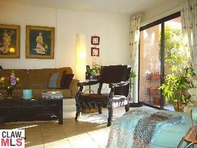 2018 Griffith Park Blvd APT 111, Los Angeles, CA, 90039