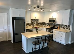 1984 Green Brook Ln, Paso Robles, CA 93446