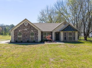 5526 Hilltop Rd, Van Buren, AR 72956