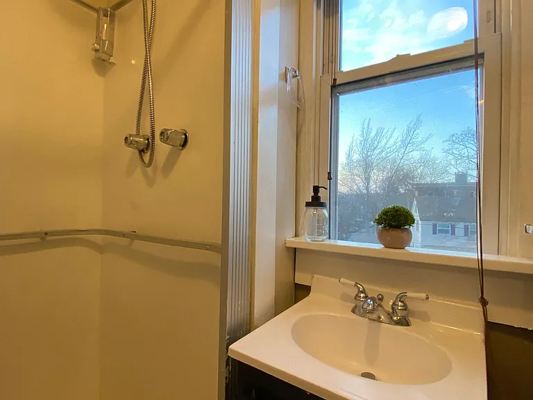 463 Saint John St #3A — Photo 17