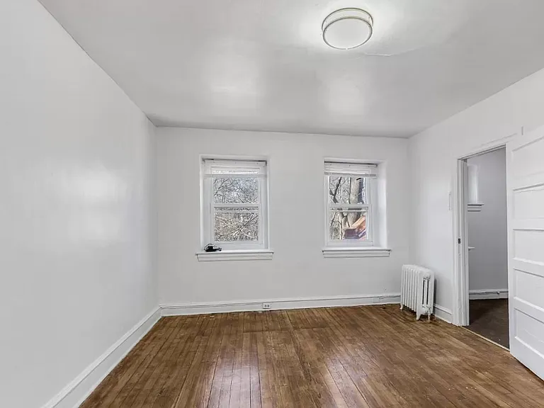 6500 Lincoln Drive — Photo 10
