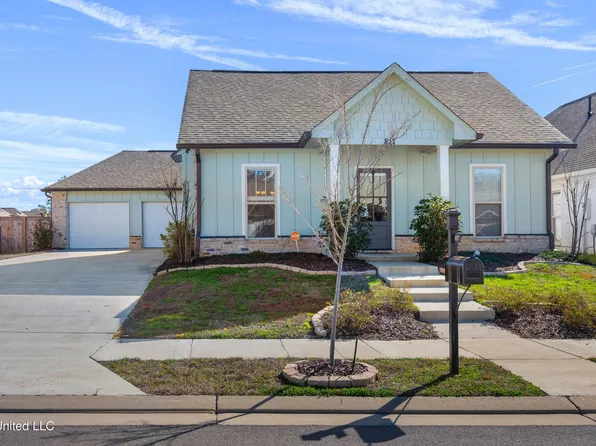 817 Long Leaf Circ, Brandon, MS 39042