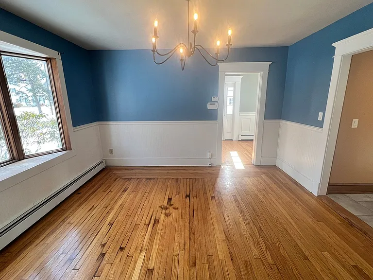 184 Hartford Ter — Photo 15