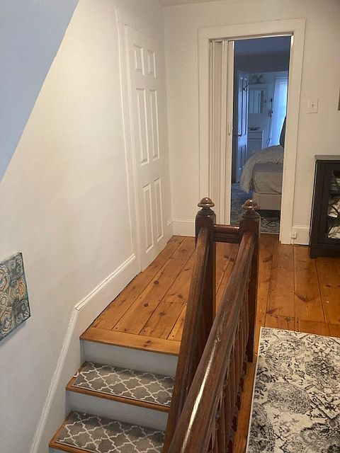 2nd floor landing