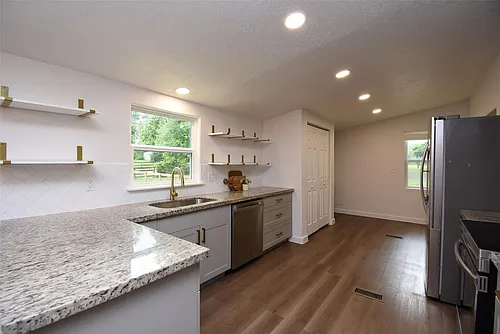 26257 Red Oak Ln Photo 1