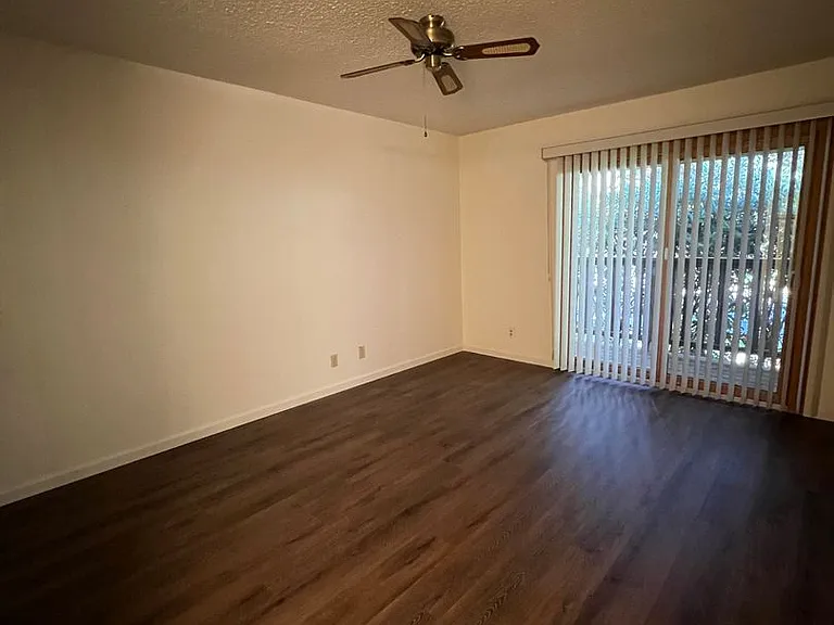 6418 Monteverde Ct — Photo 11