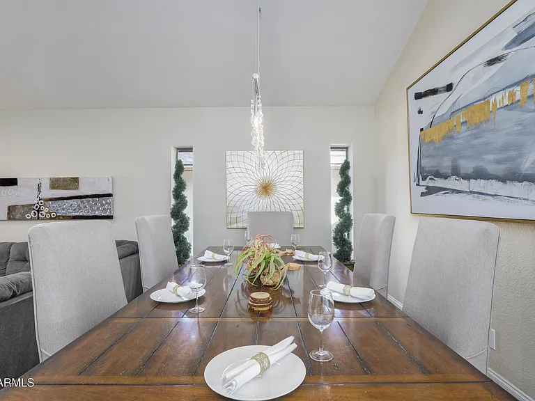 6709 E Sandra Ter — Photo 12