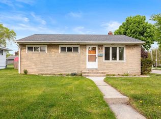 4105 S Herman St, Milwaukee, WI 53207