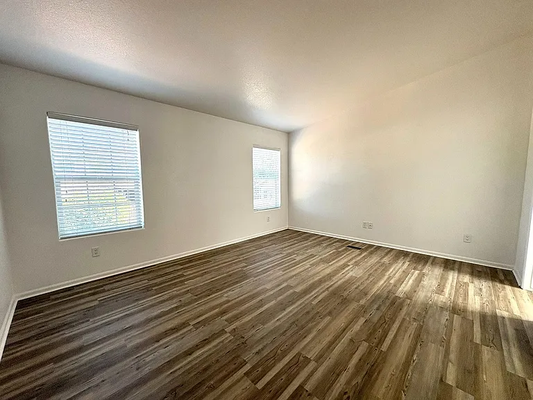105 Gray Mountain Dr — Photo 15