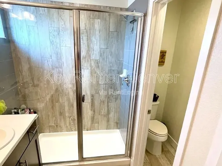 8991 Yates Dr — Photo 16