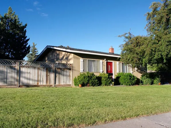 2285 S Dove Dr, Ammon, ID 83406