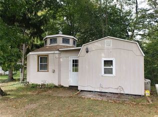 155 & 155B Etna Rd, Slippery Rock, PA 16057