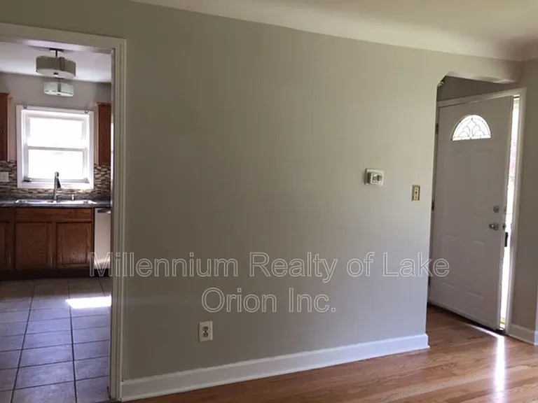 959 Berwick Blvd — Photo 2