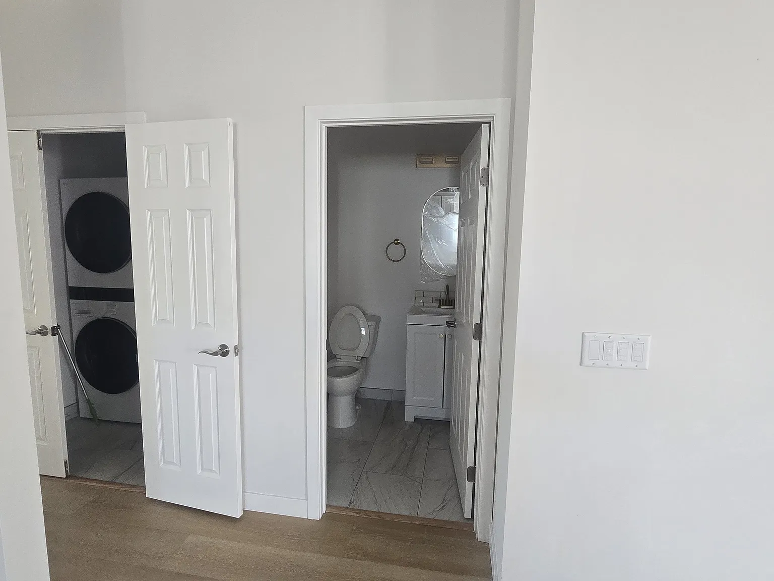 2 bed, 2.5 bath, 966 sqft, $3,500 — Photo 1