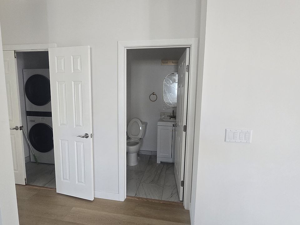 1st image of 630 Fermoore St