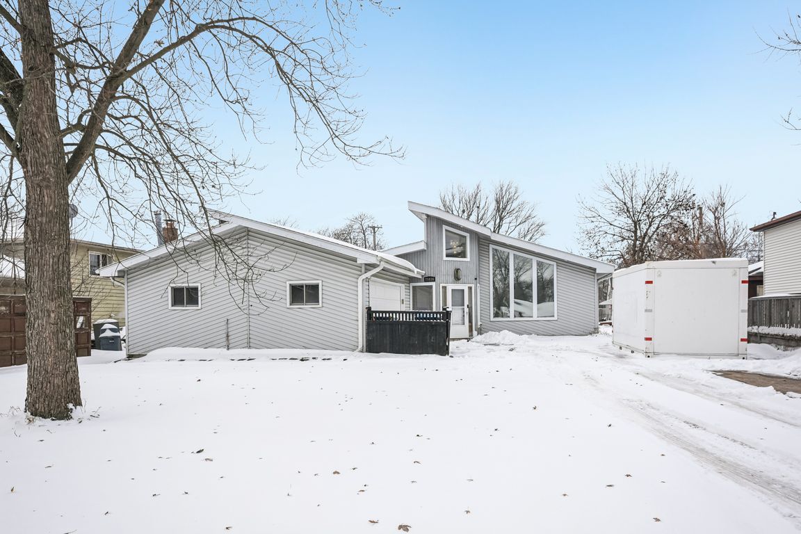 S Linden Ave-S0212-002.jpg