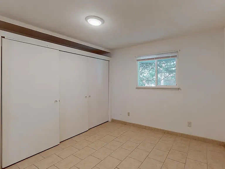 2800 Cerrillos Rd #11 — Photo 11